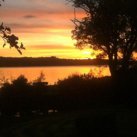 Lough Derg House & The Lake Cafe 니나 외부 사진